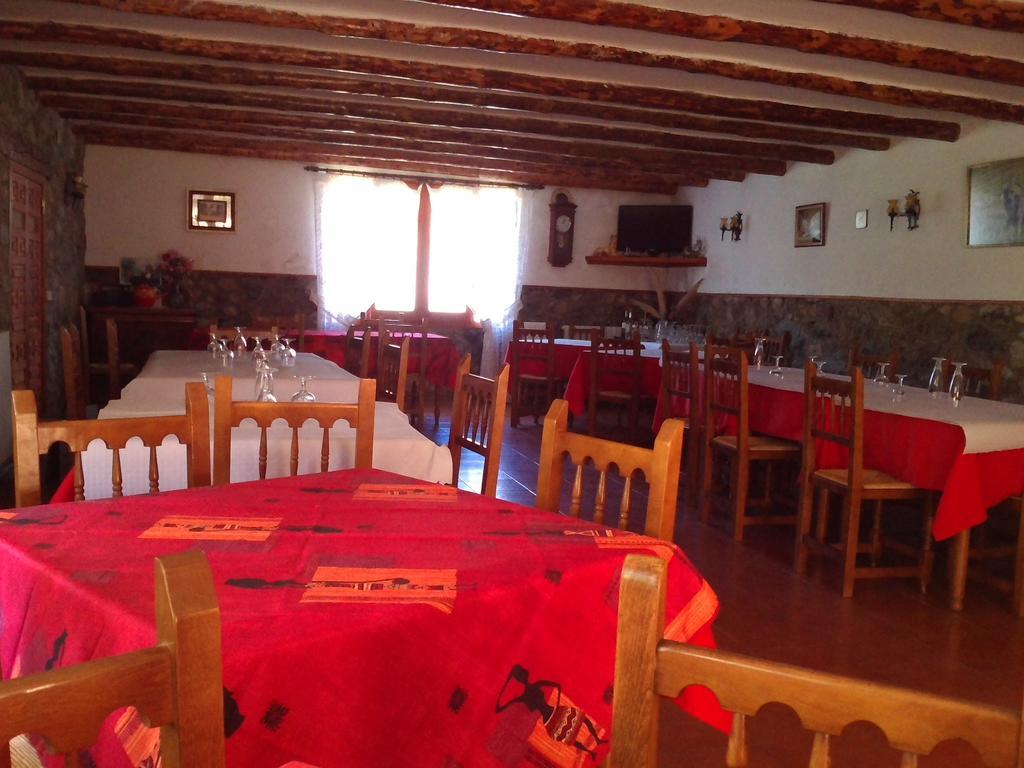 Pension Pallaruelo Saravillo Esterno foto