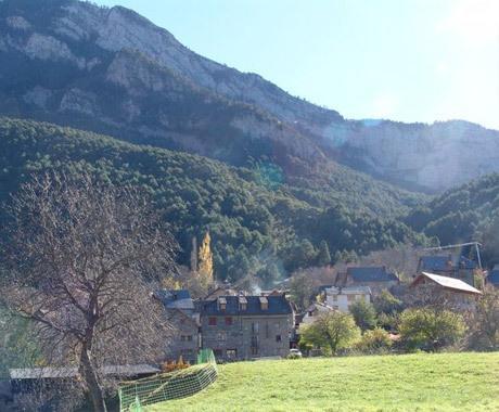 Pension Pallaruelo Saravillo Esterno foto